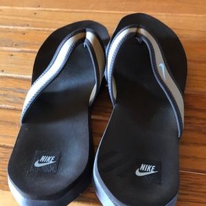 Nike flip flops